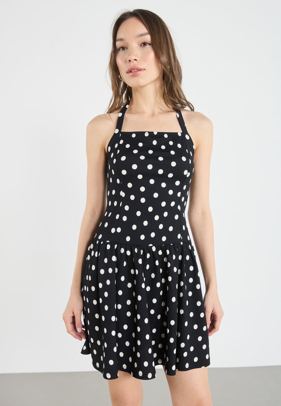 Платье Even&Odd Jersey dress, Black/White/Black
Платье Even&Odd Jersey dress, Black/White/Black