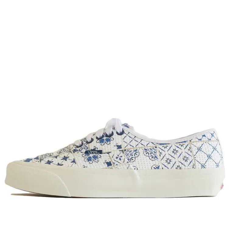 Беговые кроссовки Vans OG Authentic LX x KITH
Беговые кроссовки Vans OG Authentic LX x KITH