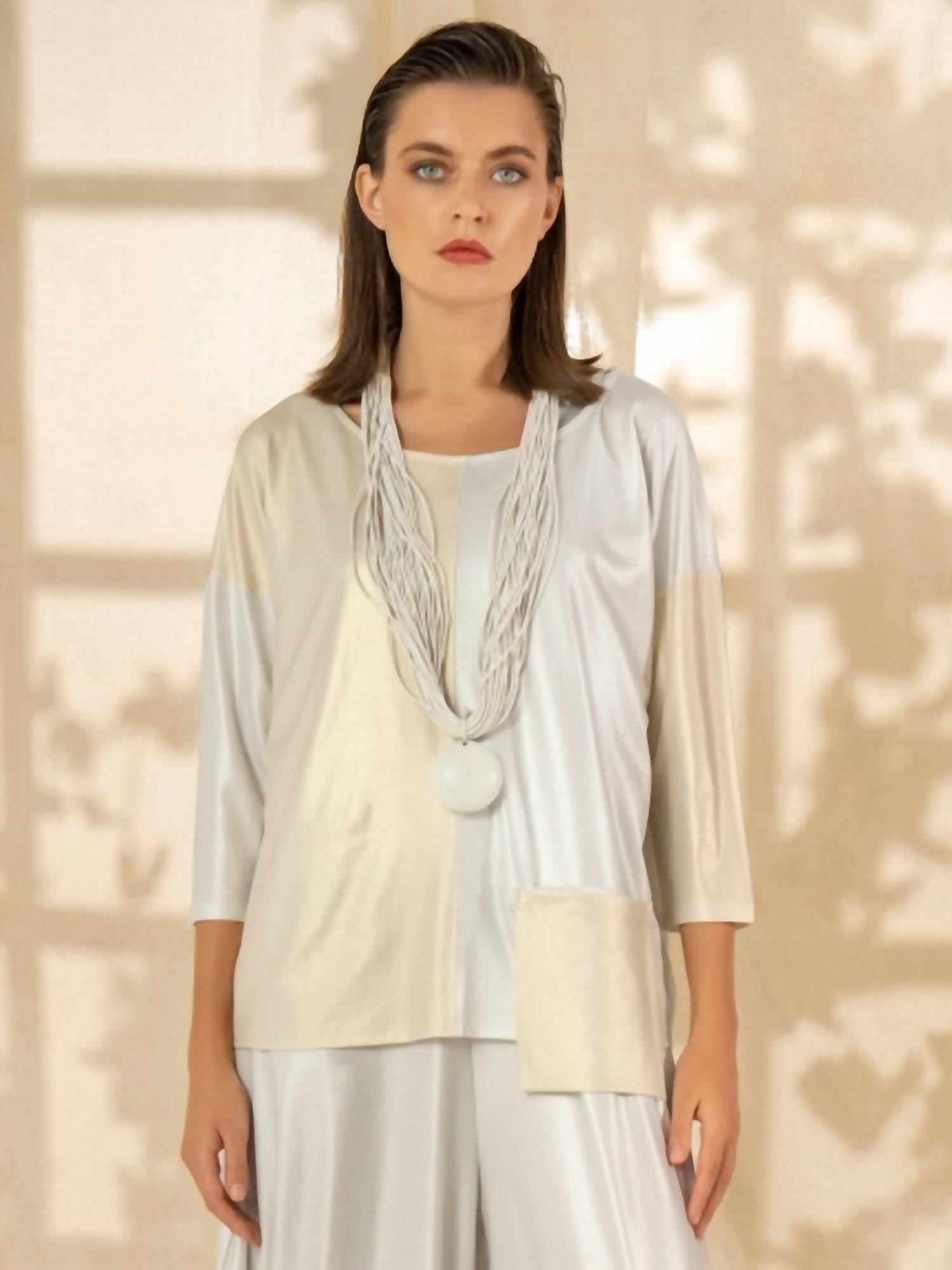 Топ Dwight в перламутровом золоте KOZAN, золотой
Топ Dwight в перламутровом золоте KOZAN, золотой