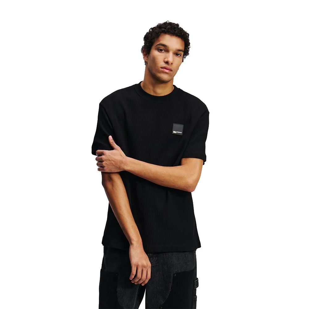 Футболка с коротким рукавом Karl Lagerfeld Jeans A1M17049 Regular Waffle, черный
Футболка с коротким рукавом Karl Lagerfeld Jeans A1M17049 Regular Waffle, черный