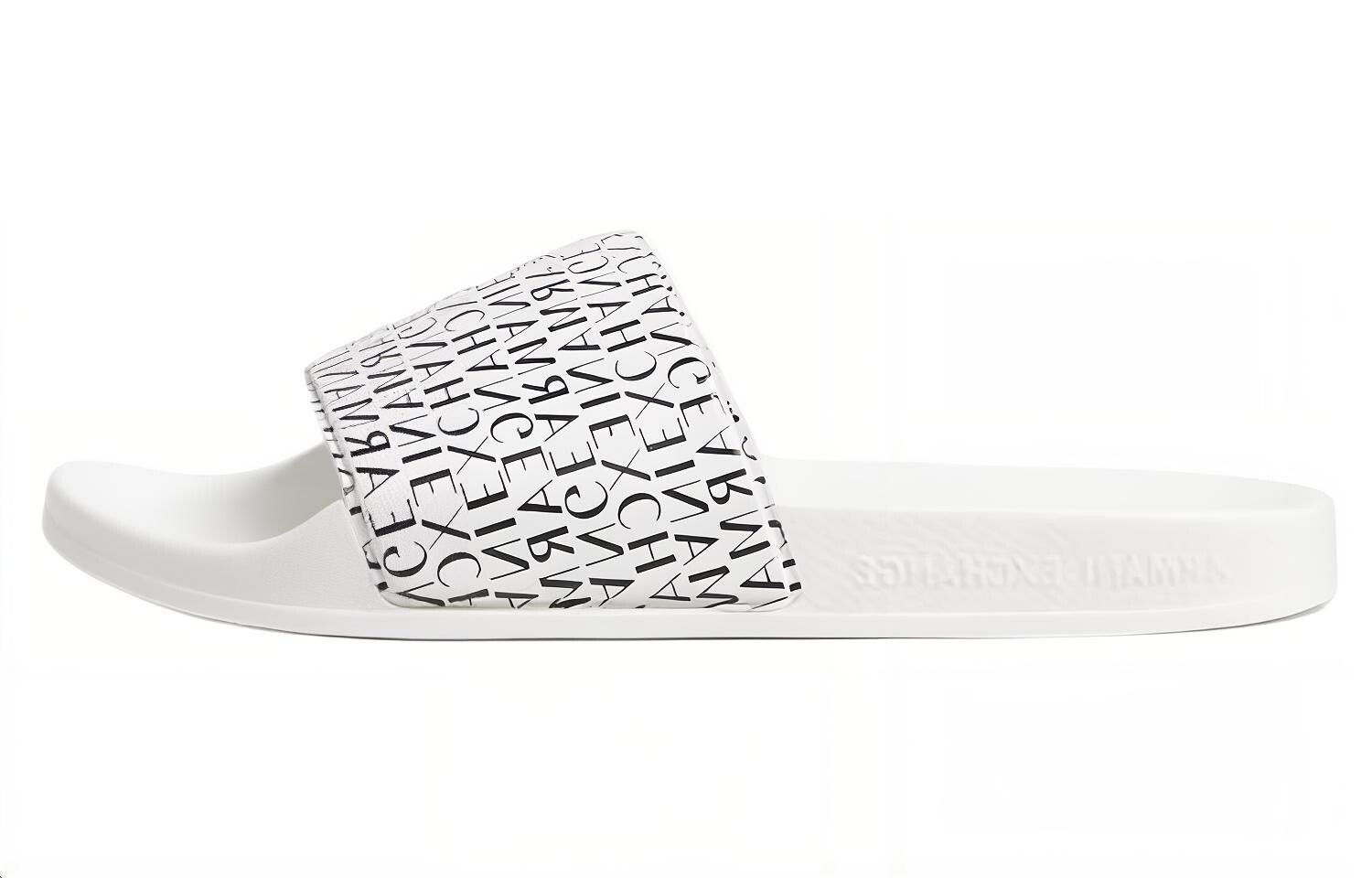 Шлепанцы мужские белые Armani Exchange
Шлепанцы мужские белые Armani Exchange