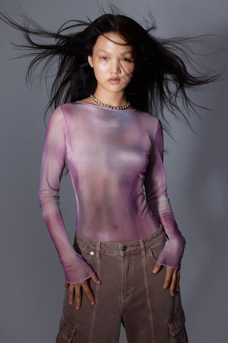 Прозрачный кружевной топ H&M, розовый
Прозрачный кружевной топ H&M, розовый