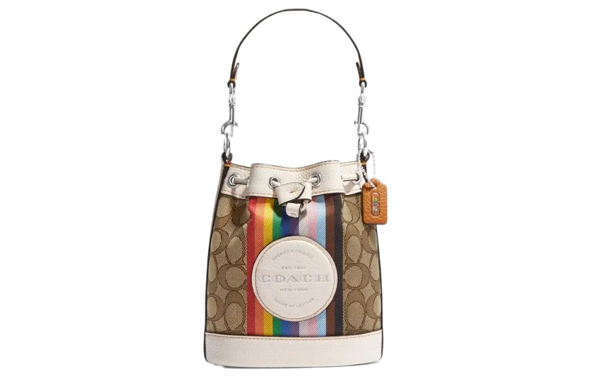 Демпси Холщовая С Кожаными Деталями Мини-Сумка Ведро, Плечевая Сумка, Кроссбоди Женская Коричнево-Белая COACH
Демпси Холщовая С Кожаными Деталями Мини-Сумка Ведро, Плечевая Сумка, Кроссбоди Женская Коричнево-Белая COACH