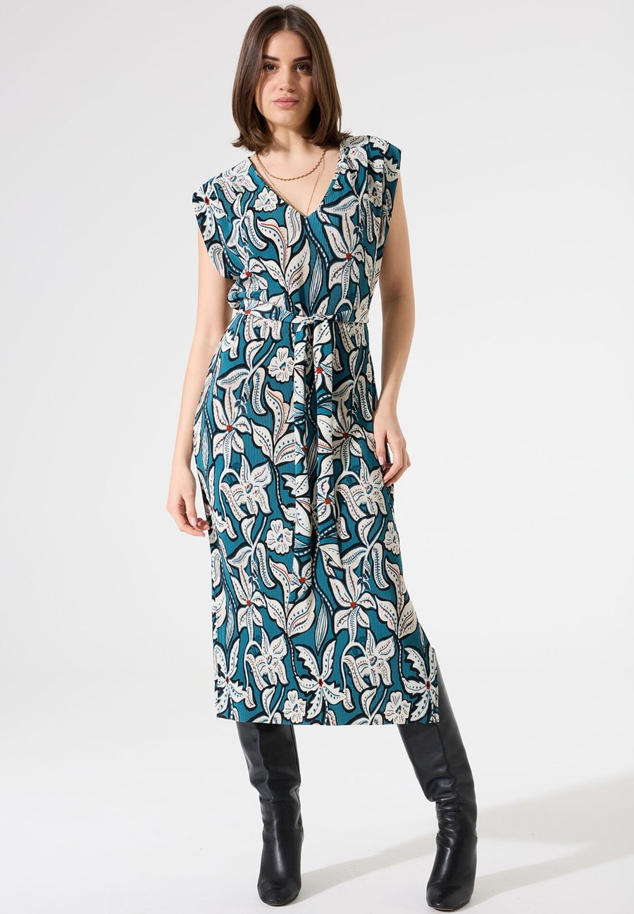 Платье Garcia Day dress, Blue Lagoon/Blue
Платье Garcia Day dress, Blue Lagoon/Blue