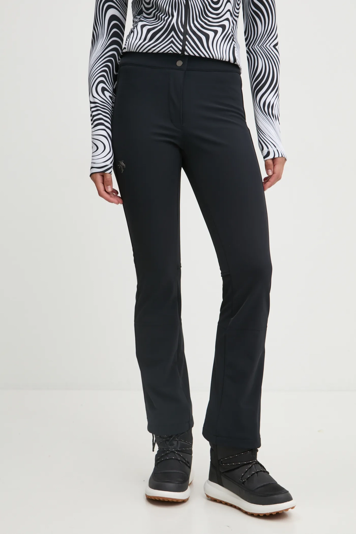 Лыжные брюки Bonded Stretch Descente, черный
Лыжные брюки Bonded Stretch Descente, черный