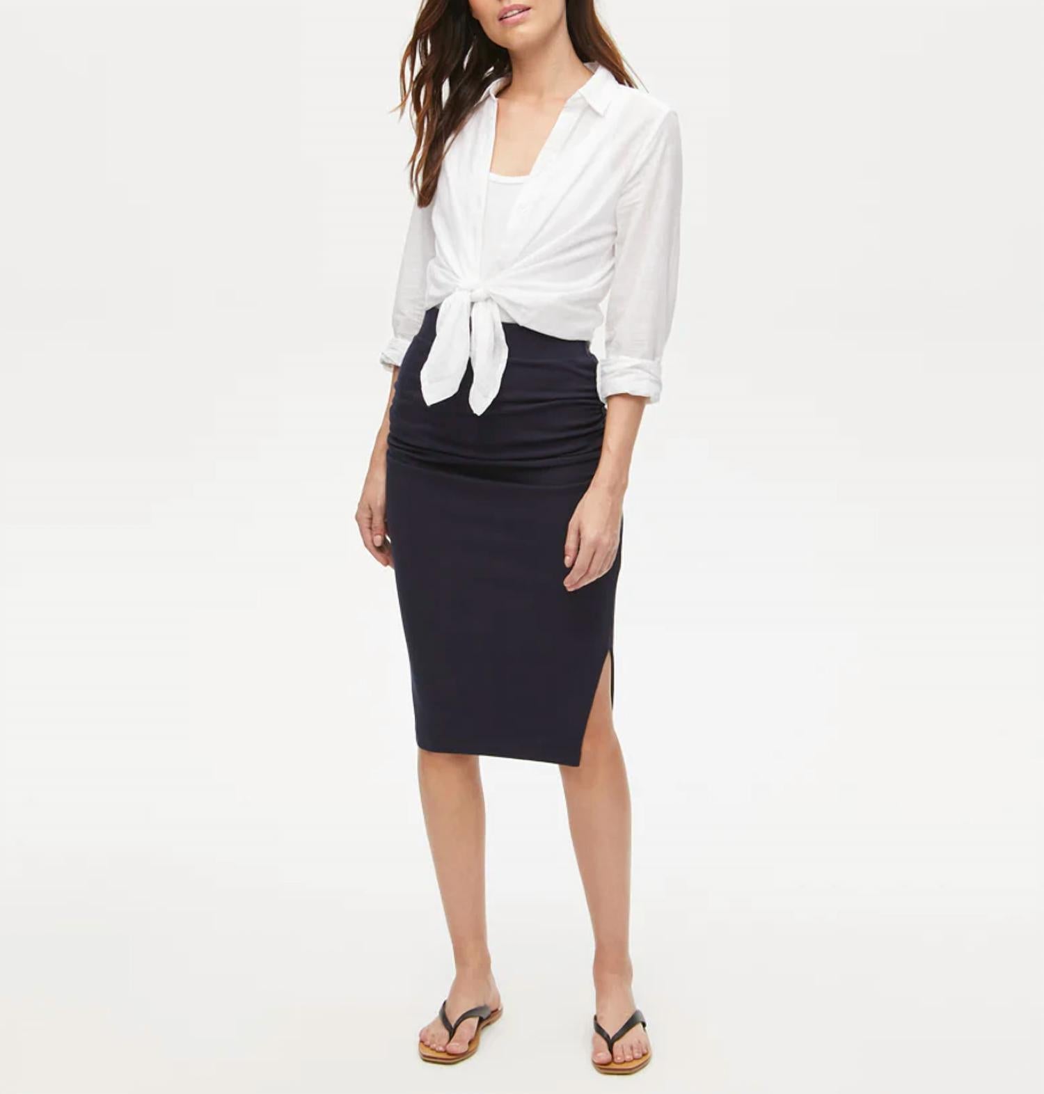 Юбка Rae Midi в Admiral Michael Stars
Юбка Rae Midi в Admiral Michael Stars