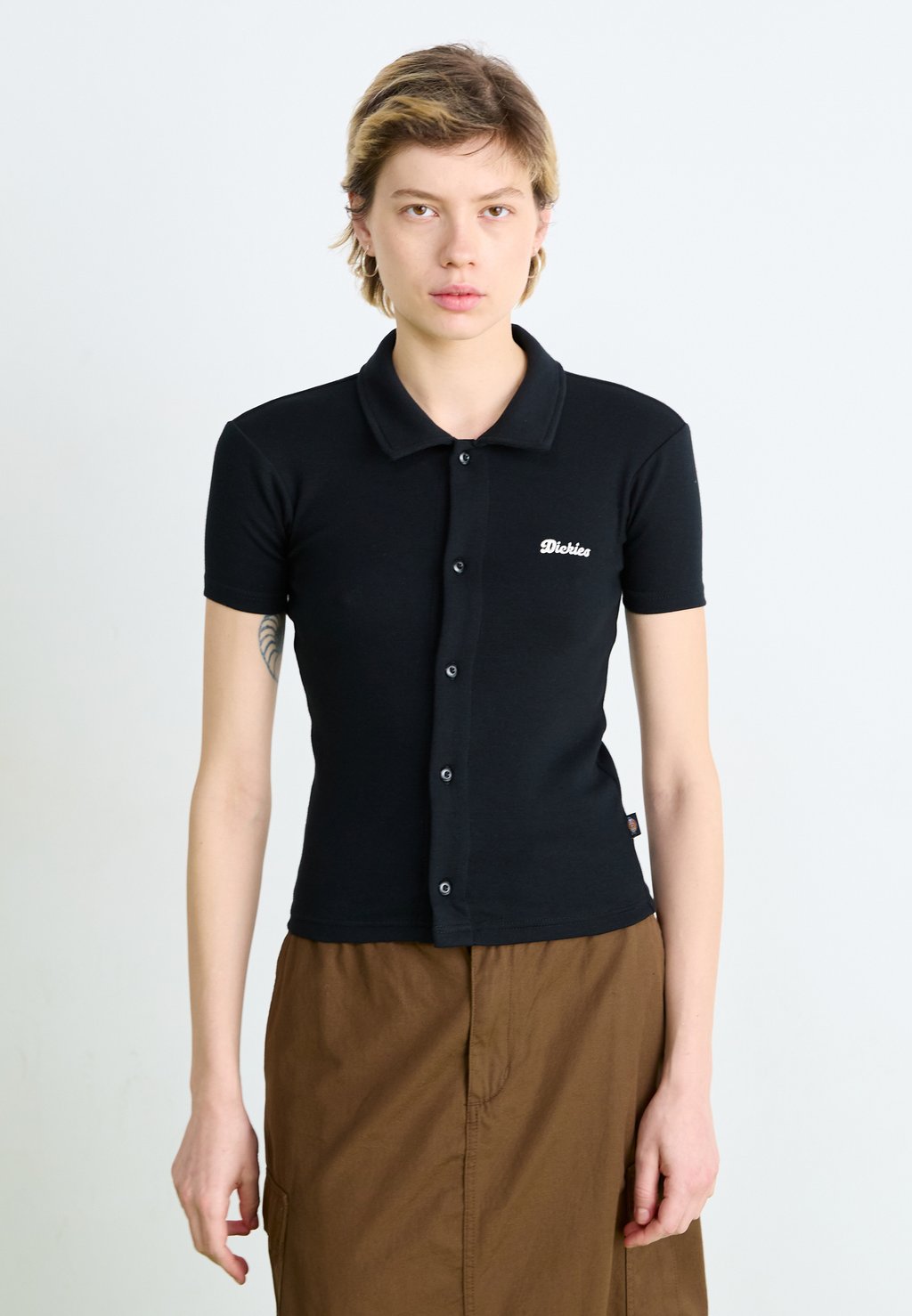 Блузка на пуговицах TALLASSE Dickies, черный
Блузка на пуговицах TALLASSE Dickies, черный