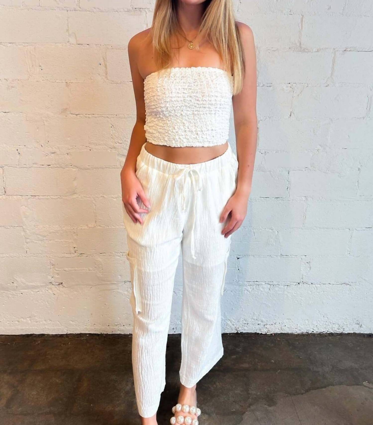 Брюки Gypsy Girl в белом цвете Sky to Moon
Брюки Gypsy Girl в белом цвете Sky to Moon