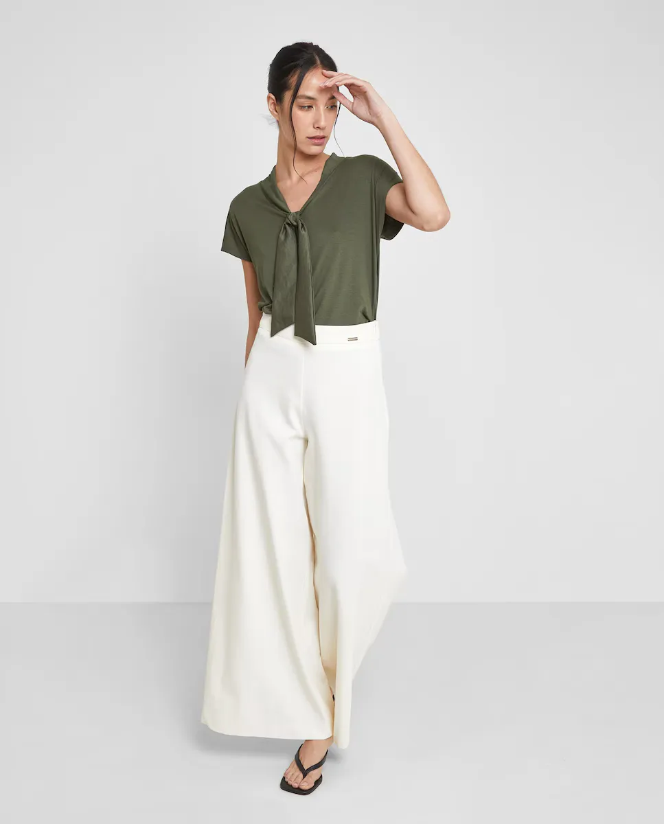 Женская блузка с V-образным вырезом и бантом Trucco, темно-зеленый
Женская блузка с V-образным вырезом и бантом Trucco, темно-зеленый