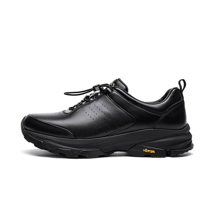 CROWN Низкие повседневные туфли мужские черные
CROWN Низкие повседневные туфли мужские черные