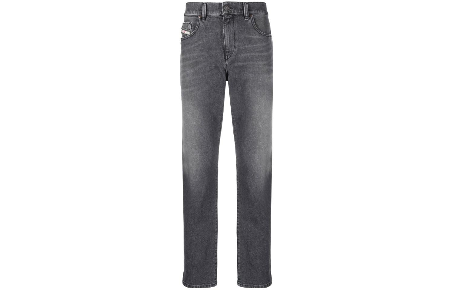 Джинсы мужские серые DIESEL
Джинсы мужские серые DIESEL