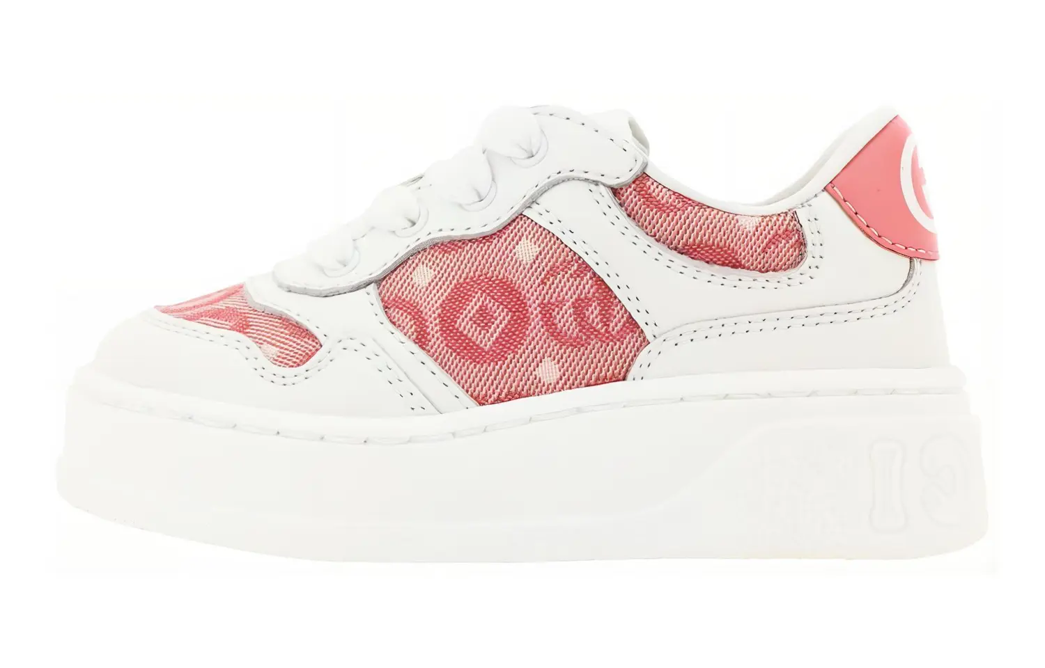 Детские замшевые кроссовки Interlocking G на платформе GUCCI, белый
Детские замшевые кроссовки Interlocking G на платформе GUCCI, белый