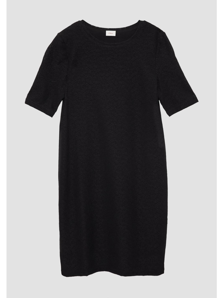 Платье в цвете 9999_черный s.Oliver
Платье в цвете 9999_черный s.Oliver