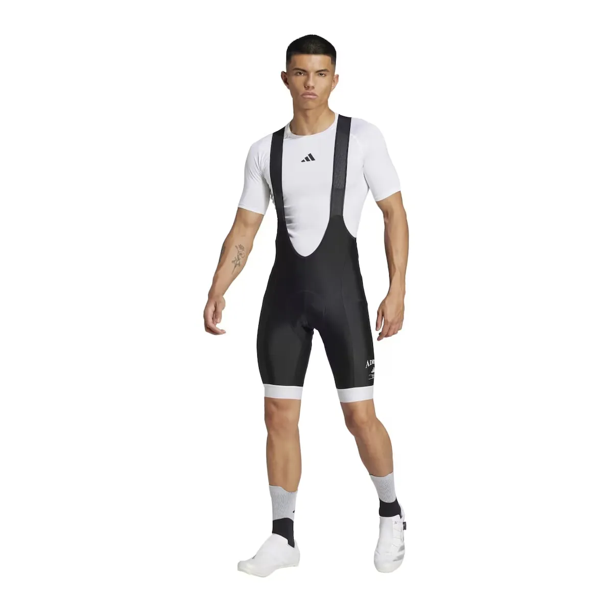 Шорты велосипедные мужские ESS BIB HER M adidas, черный 
Шорты велосипедные мужские ESS BIB HER M adidas, черный