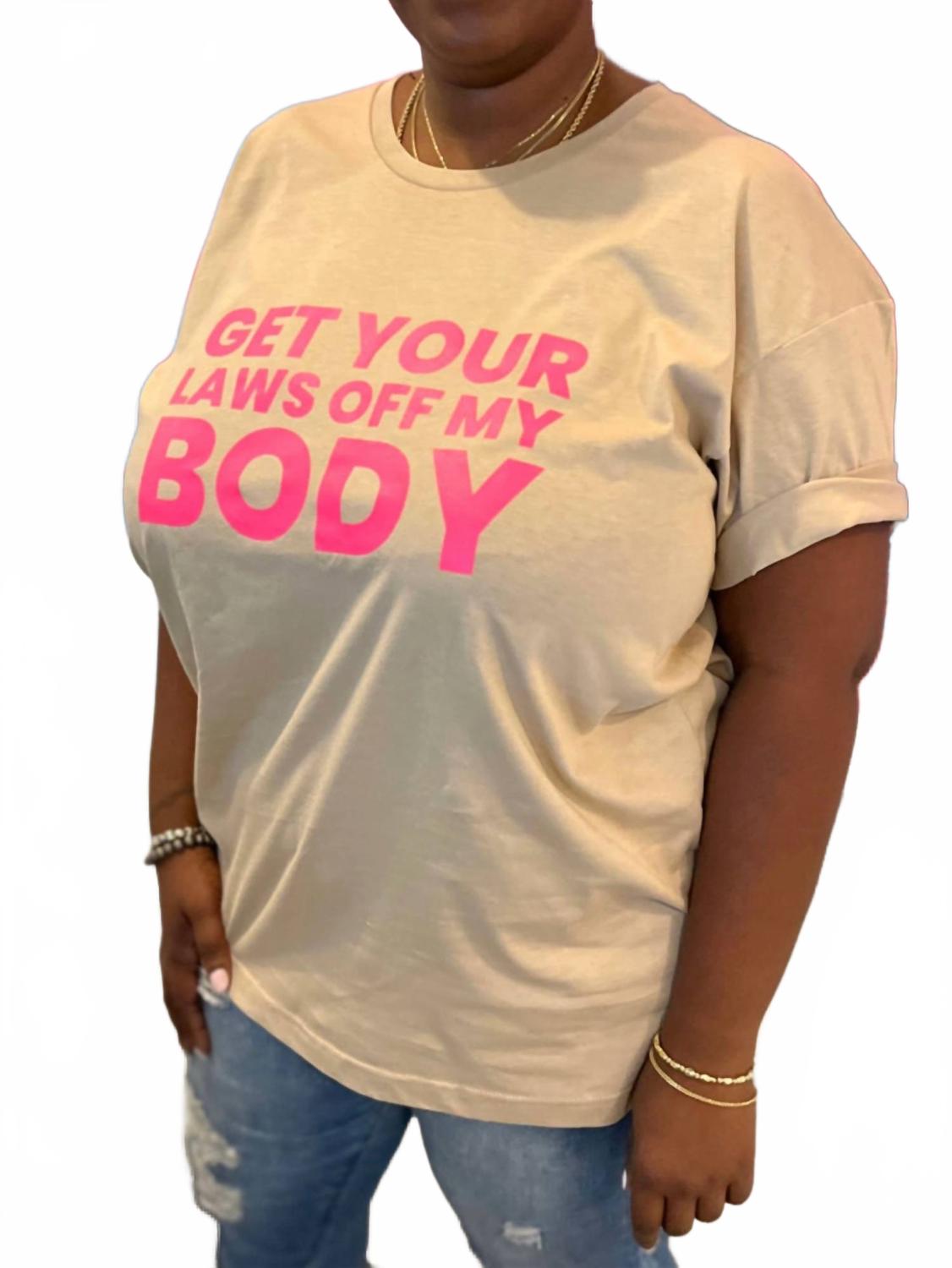 Футболка "Руки прочь от моего тела" в песочном цвете Melissa Masse, Sand
Футболка "Руки прочь от моего тела" в песочном цвете Melissa Masse, Sand