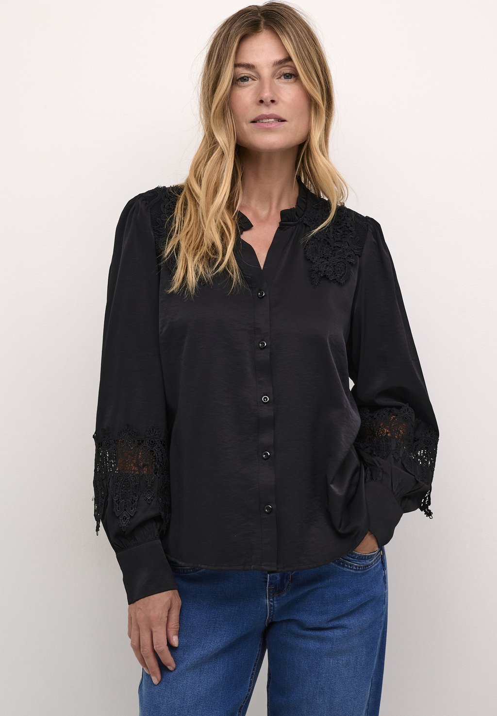 Блузка на пуговицах Cream, черный
Блузка на пуговицах Cream, черный