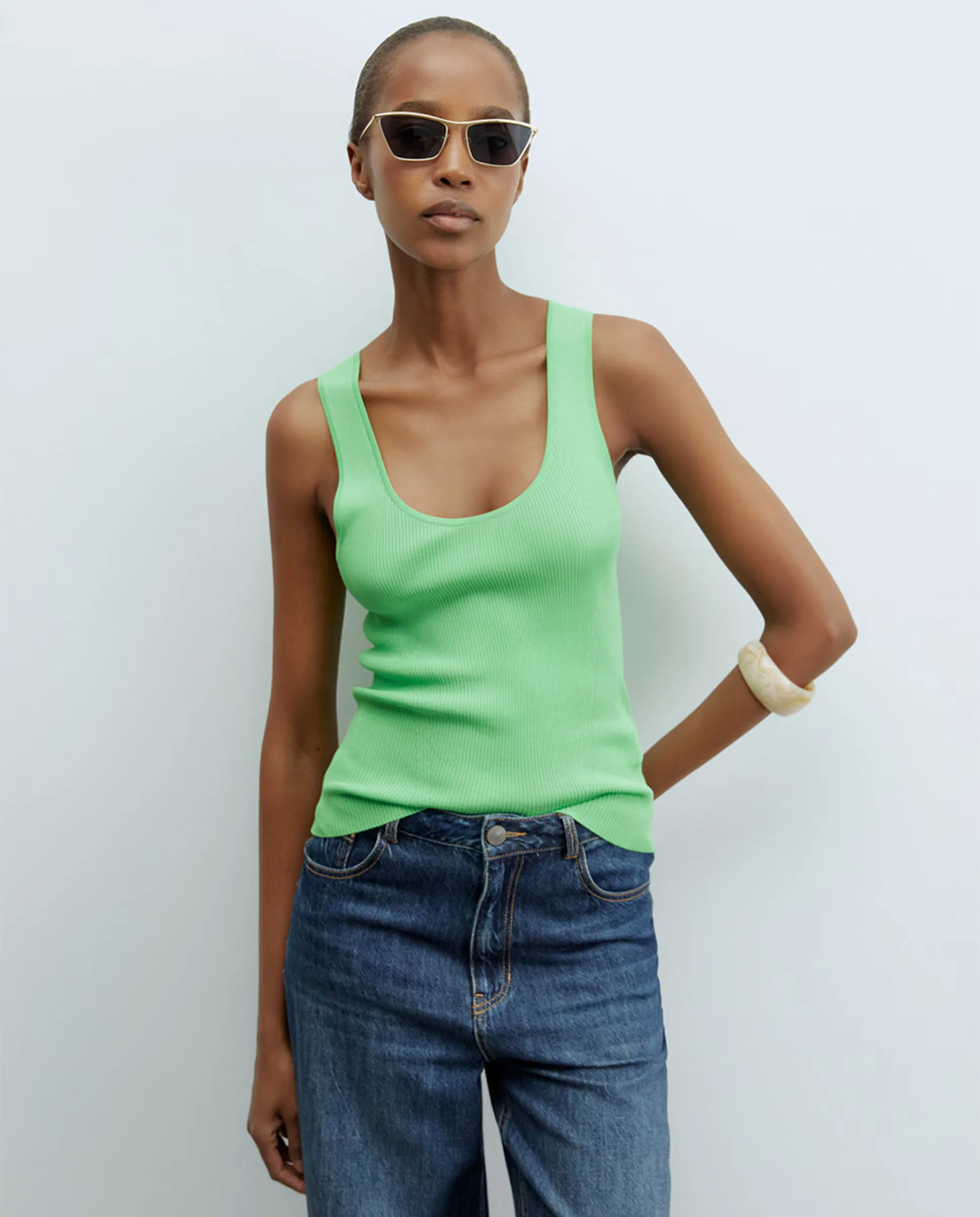 Топ с открытыми плечами Sfera, зеленый
Топ с открытыми плечами Sfera, зеленый