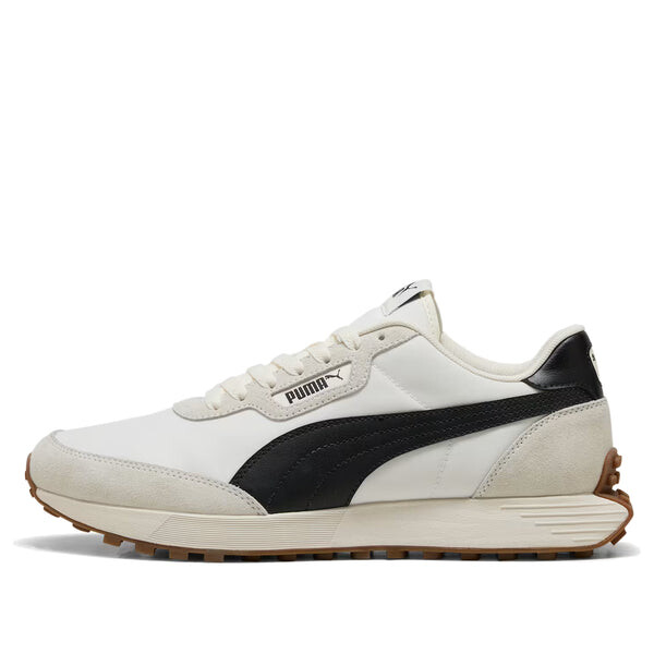 Кроссовки runtamed lugged classic 'beige black' Puma, белый
Кроссовки runtamed lugged classic 'beige black' Puma, белый