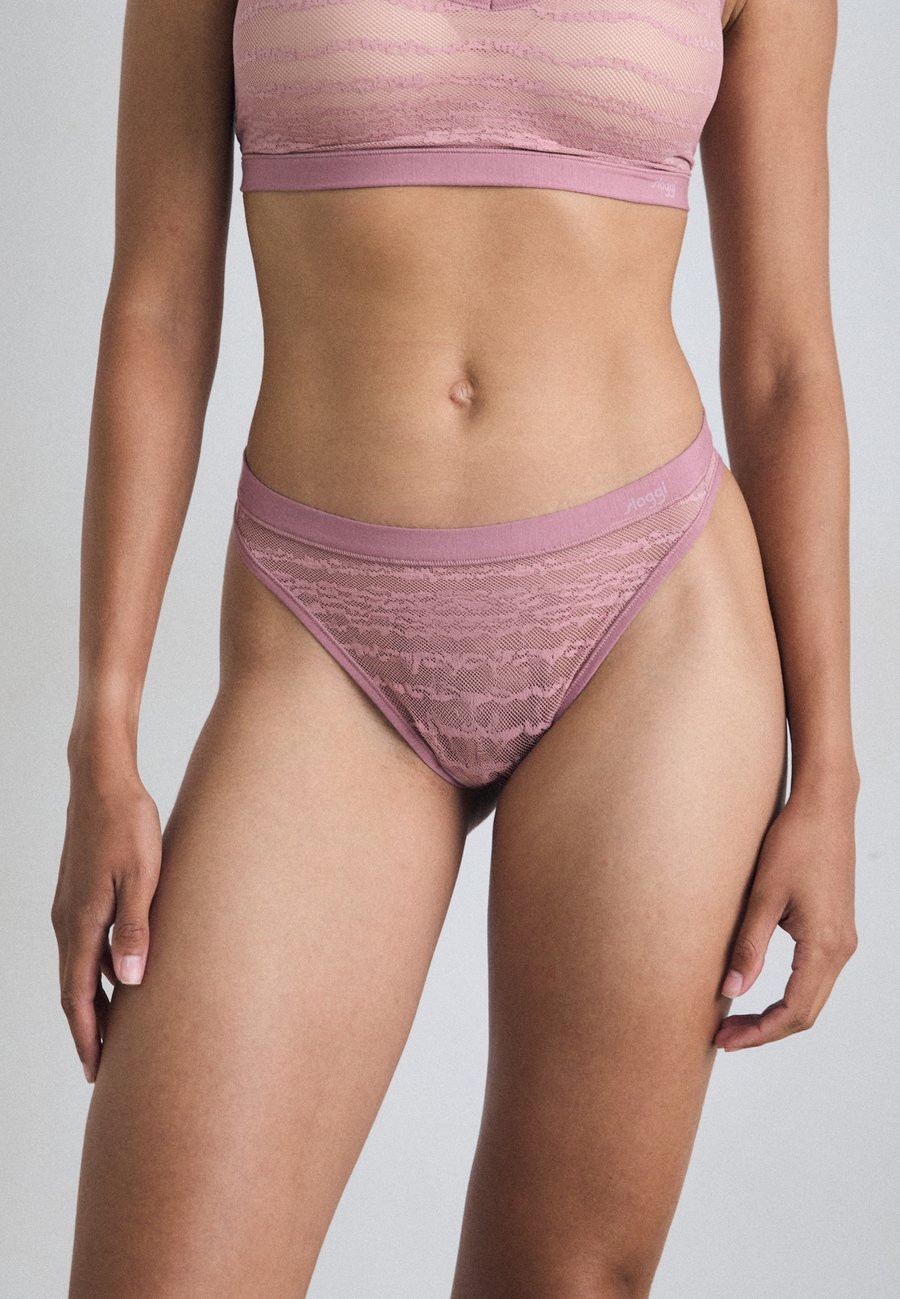 Трусы Sloggi FREE EVOLVE, Date Night Pink/Pink
Трусы Sloggi FREE EVOLVE, Date Night Pink/Pink