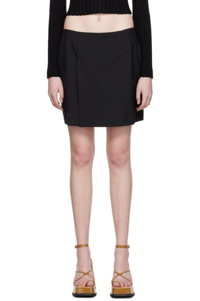 Рассветная мини-юбка Eytys, цвет coal
Рассветная мини-юбка Eytys, цвет coal