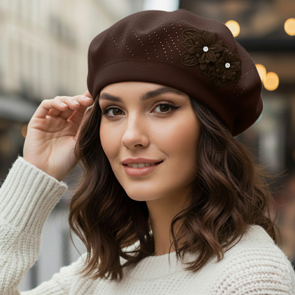 Зимняя беретка с цветочной аппликацией FASHNZFAB, темно-коричневый
Зимняя беретка с цветочной аппликацией FASHNZFAB, темно-коричневый