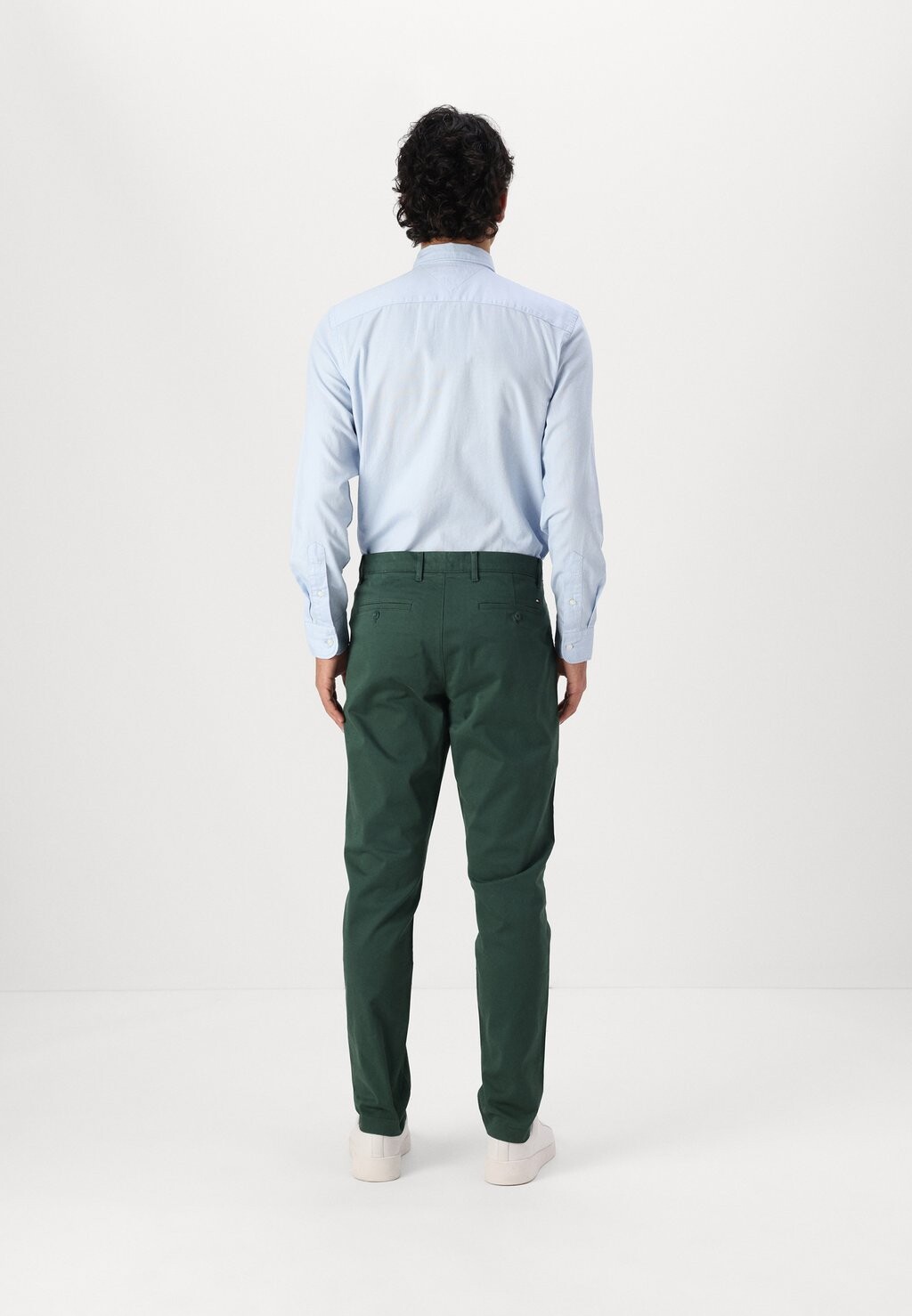 Чиносы HARLEM Tommy Hilfiger, зеленый
Чиносы HARLEM Tommy Hilfiger, зеленый