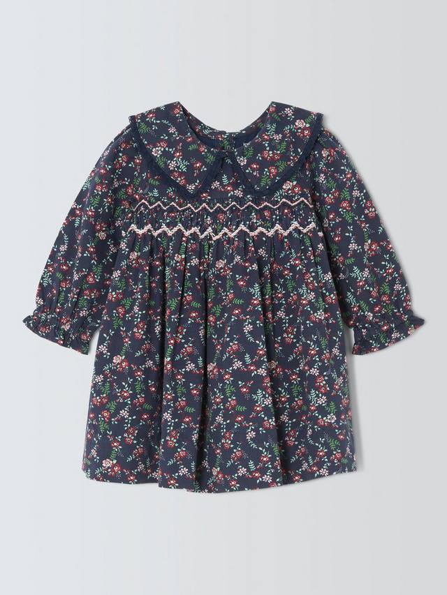 John Ditsy Floral Sock Dress для малышей John Lewis Heirloom Collection, Peacoat
John Ditsy Floral Sock Dress для малышей John Lewis Heirloom Collection, Peacoat