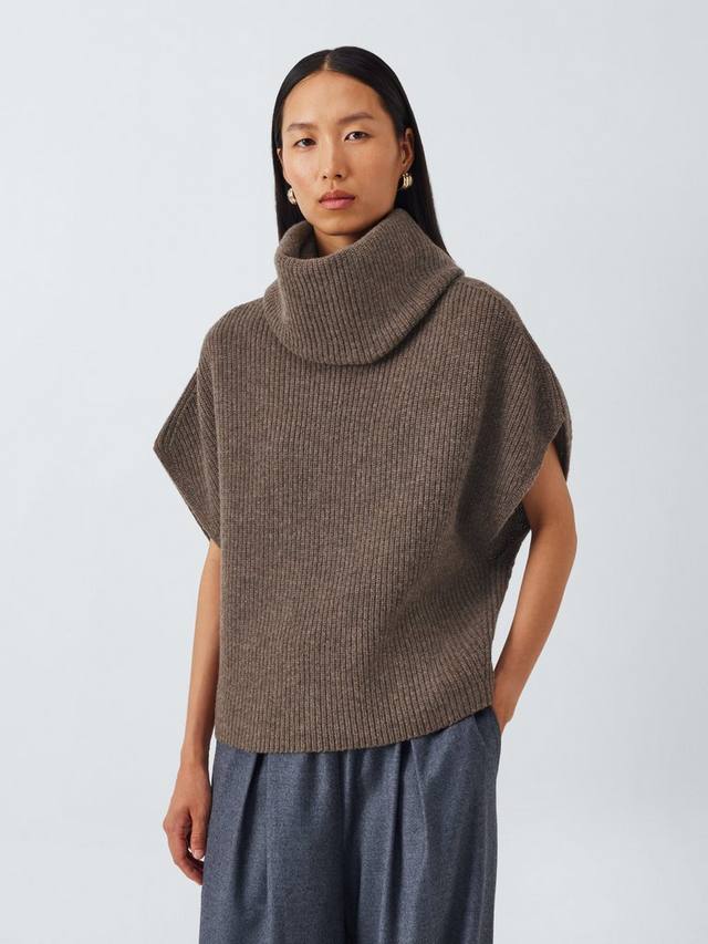 Ламбовый джемпер-пончо с отстегивающимся воротником-хомут John Lewis, Taupe
Ламбовый джемпер-пончо с отстегивающимся воротником-хомут John Lewis, Taupe