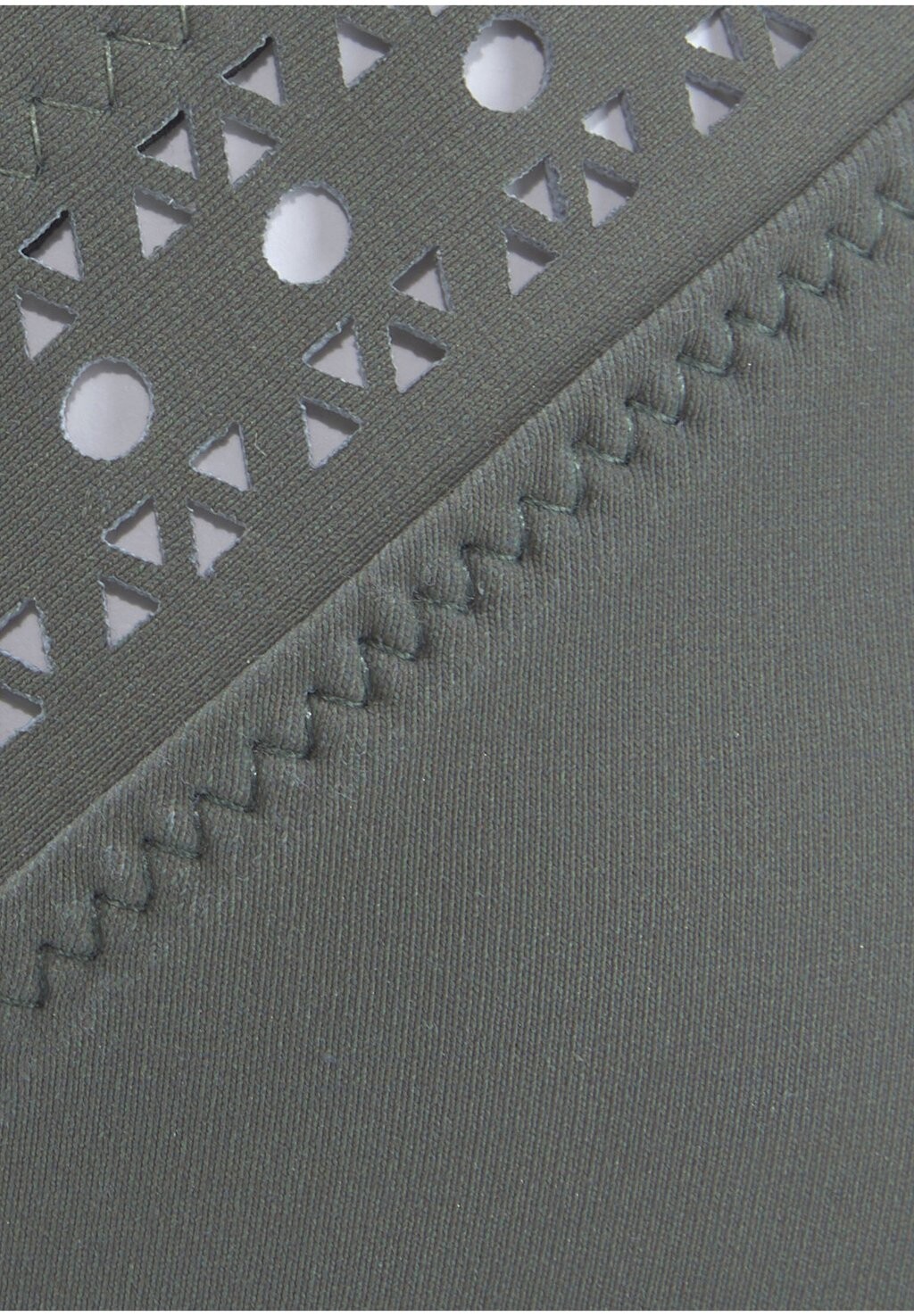 Верх бикини s.Oliver, оливковый
Верх бикини s.Oliver, оливковый