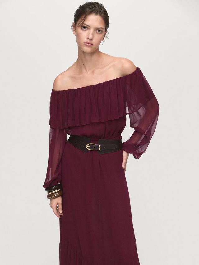 Платье макси Saba с баской и ярусами без бретелей и с вырезом Bardot Mango
Платье макси Saba с баской и ярусами без бретелей и с вырезом Bardot Mango