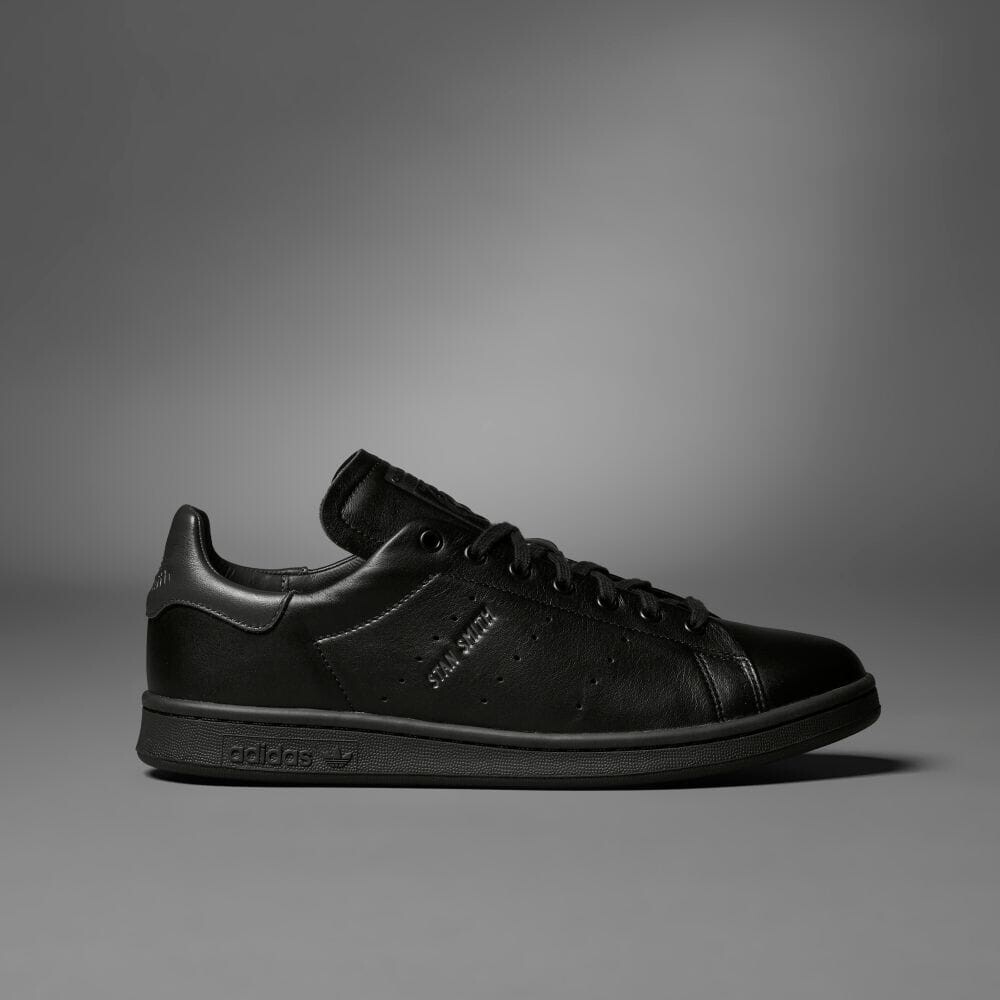 Кроссовки Adidas STAN SMITH LUX, черный
Кроссовки Adidas STAN SMITH LUX, черный
