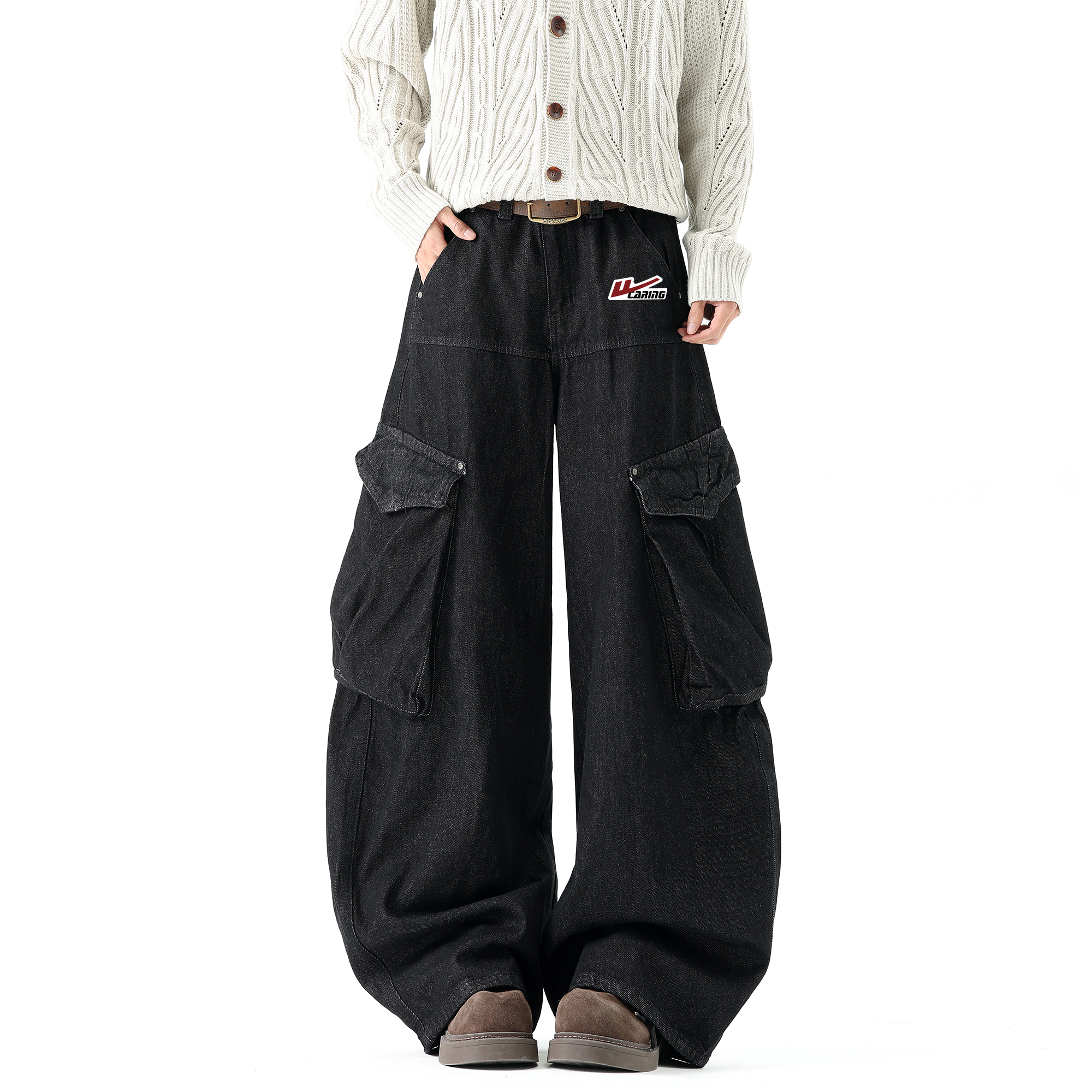 WARRIOR Джинсы Unisex Black DIY Badge Moderate Cargo
WARRIOR Джинсы Unisex Black DIY Badge Moderate Cargo