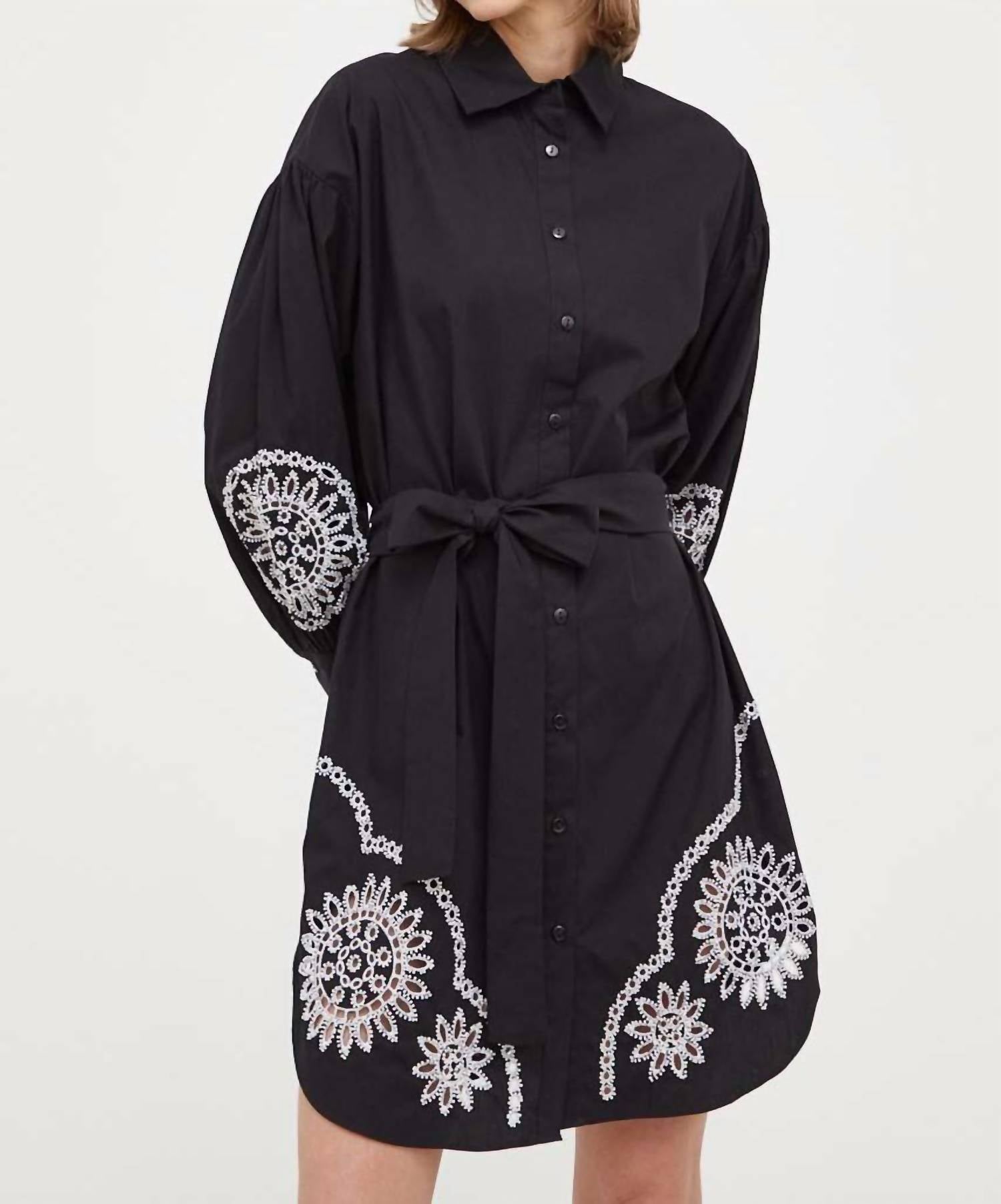 Платье Abito в цвете Nero TWINSET
Платье Abito в цвете Nero TWINSET