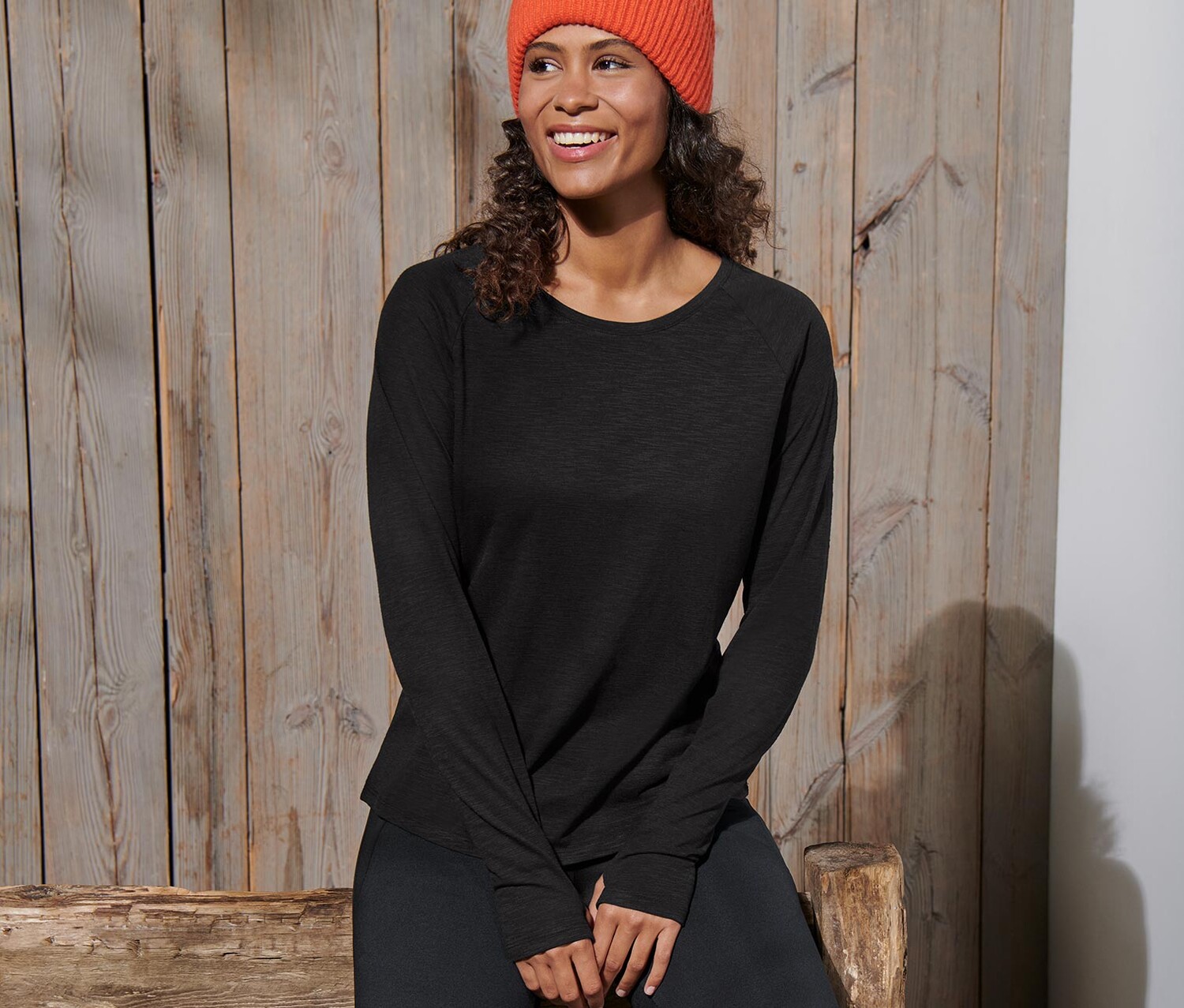 Спортивная рубашка с длинными рукавами Tchibo, черный
Спортивная рубашка с длинными рукавами Tchibo, черный