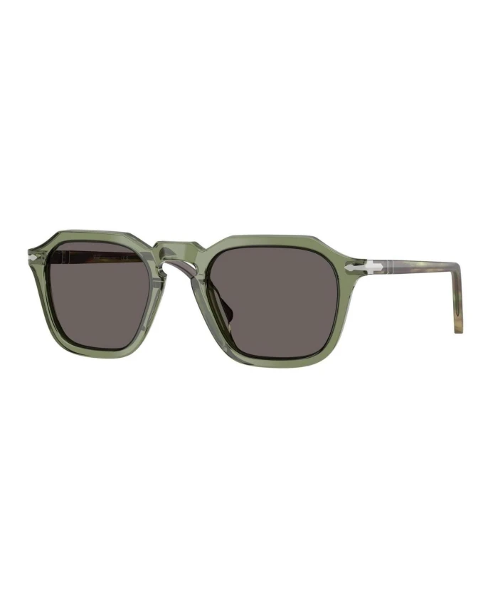Элегантные и изысканные солнцезащитные очки на все случаи жизни Persol, зеленый
Элегантные и изысканные солнцезащитные очки на все случаи жизни Persol, зеленый