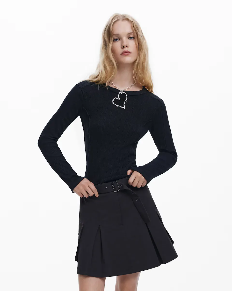 Футболка женская с жемчужной вышивкой Desigual, черный
Футболка женская с жемчужной вышивкой Desigual, черный