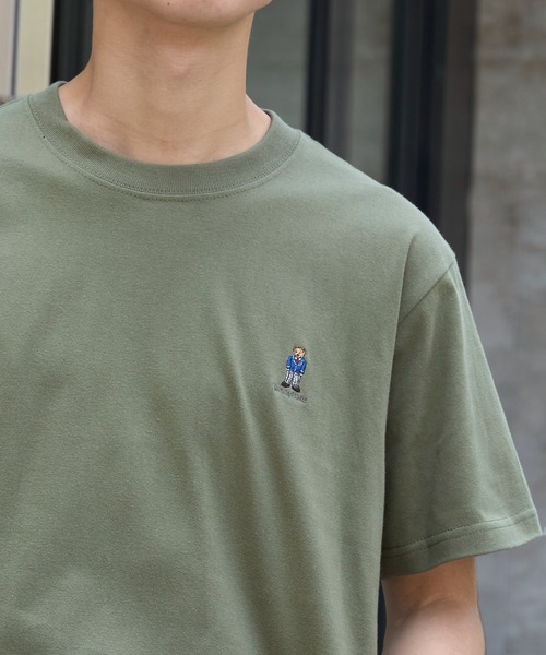 Футболка унисекс с вышивкой плюшевого мишки THE FINAL VIEW, цвет хаки
Футболка унисекс с вышивкой плюшевого мишки THE FINAL VIEW, цвет хаки