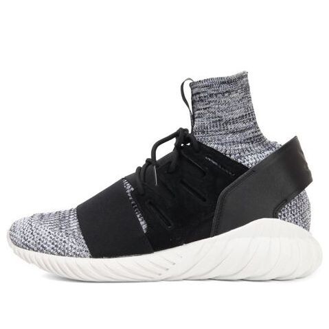 Кроссовки трубчатые doom primeknit Adidas, черный 
Кроссовки трубчатые doom primeknit Adidas, черный