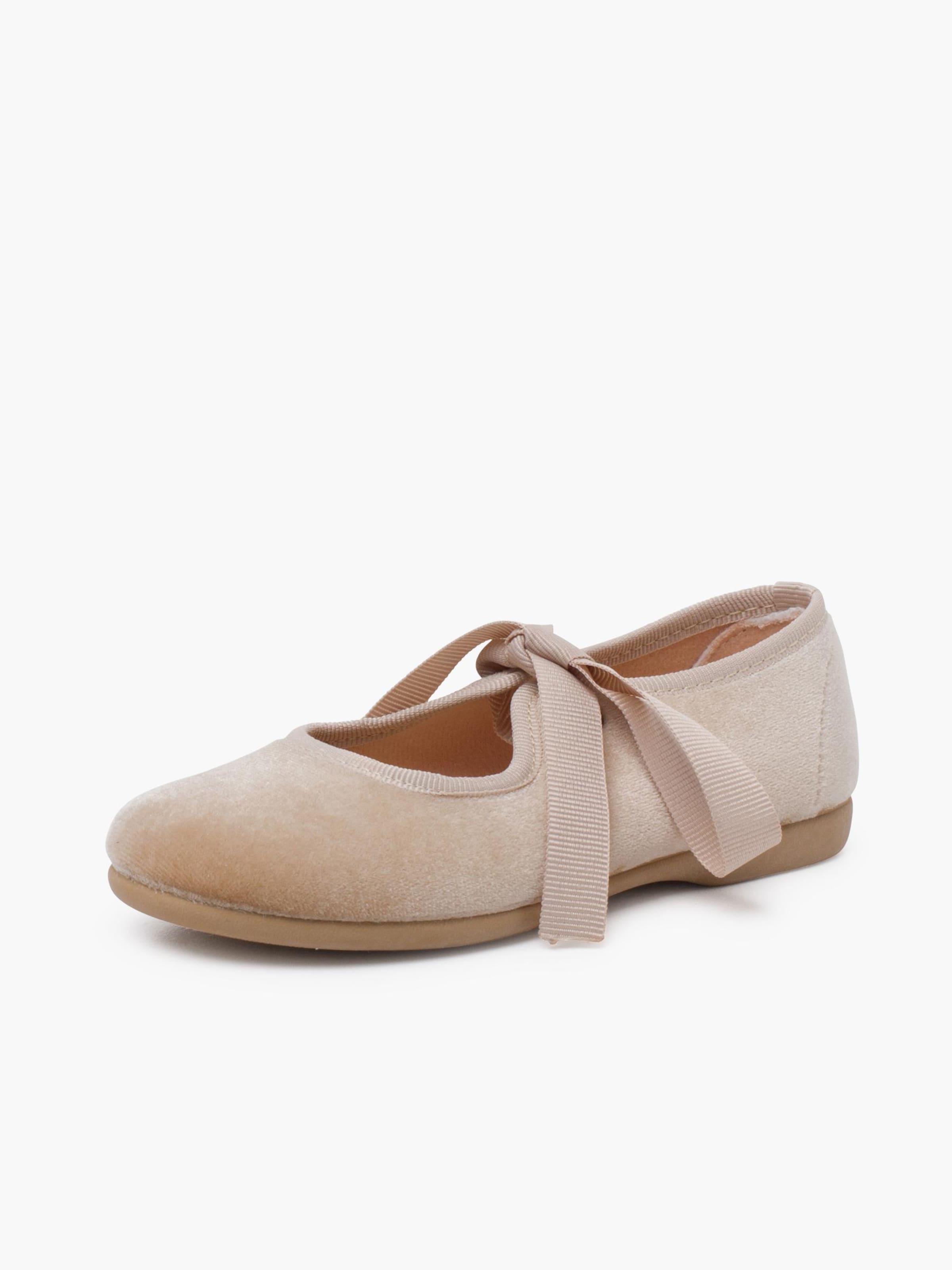 Pisamonas Flats бежевого цвета
Pisamonas Flats бежевого цвета