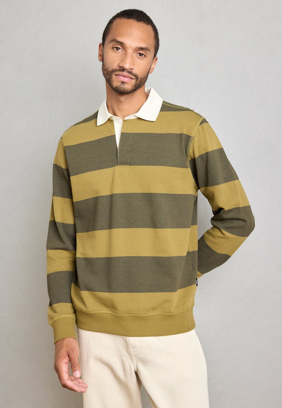 Толстовка INDICODE JEANS STRIPE , Lizard/Olive
Толстовка INDICODE JEANS STRIPE , Lizard/Olive