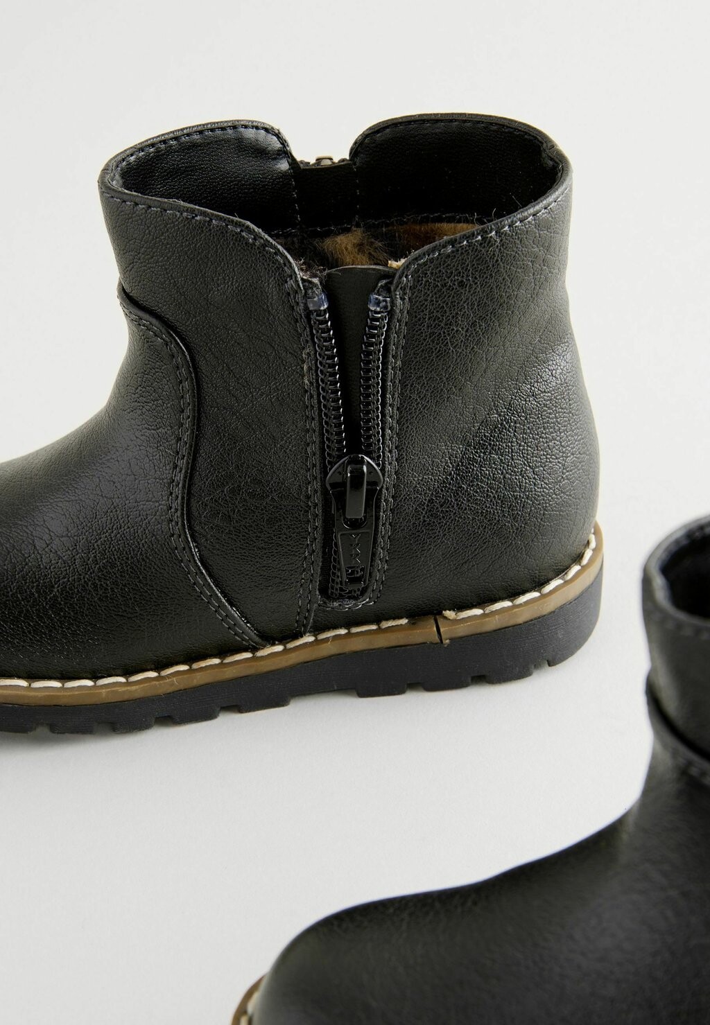 Зимние сапоги ZIP Next, черный
Зимние сапоги ZIP Next, черный