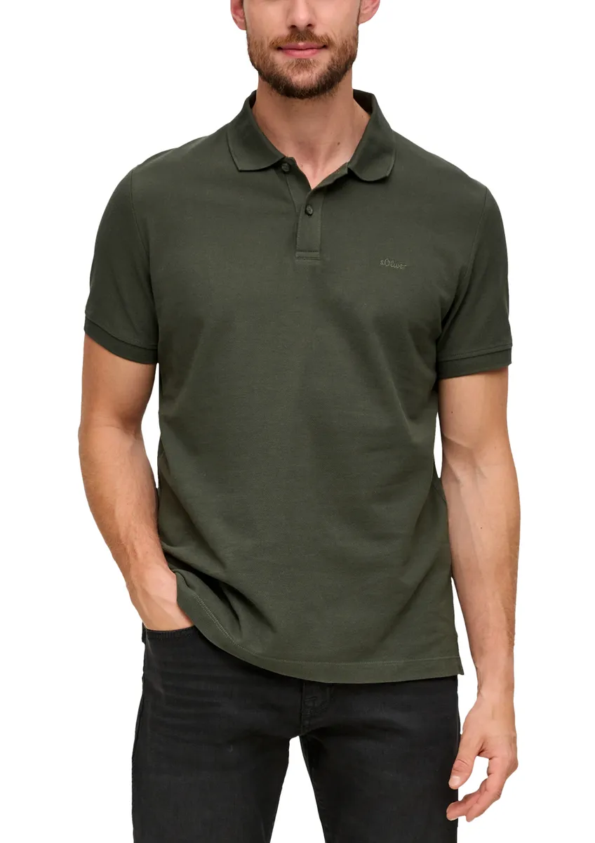 Рубашка-поло S.Oliver с вышитым логотипом, оливковый
Рубашка-поло S.Oliver с вышитым логотипом, оливковый