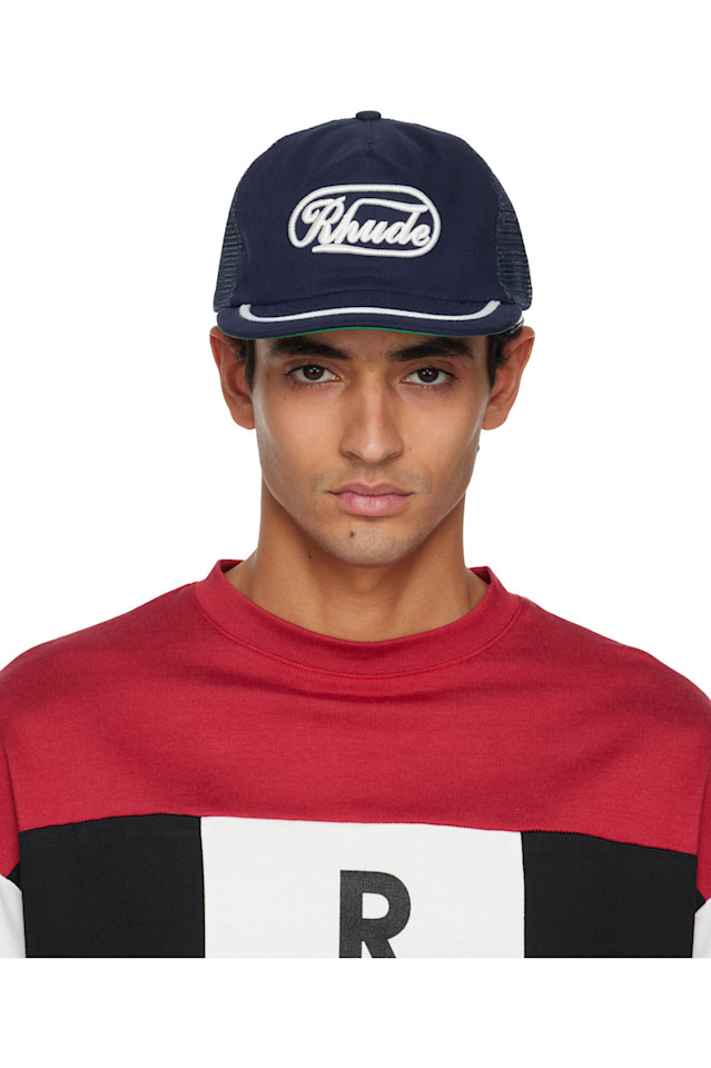 Rhude Бейсболка дальнобойщика с нашивкой Navy 'rhude'
Rhude Бейсболка дальнобойщика с нашивкой Navy 'rhude'