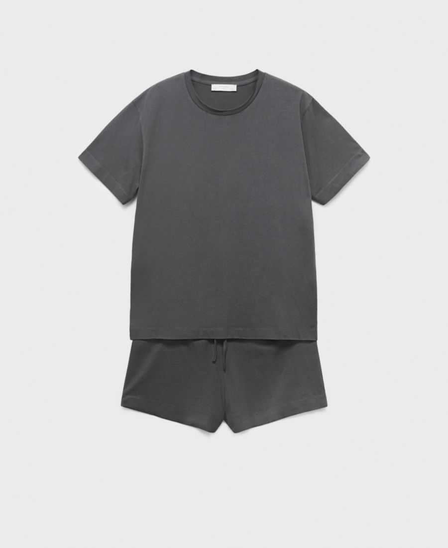 Женская хлопковая пижама из двух частей с короткими рукавами MANGO, Charcoal
Женская хлопковая пижама из двух частей с короткими рукавами MANGO, Charcoal