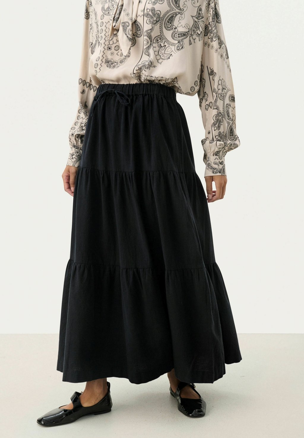 Длинная юбка BRINAPW Part Two, черный 
Длинная юбка BRINAPW Part Two, черный