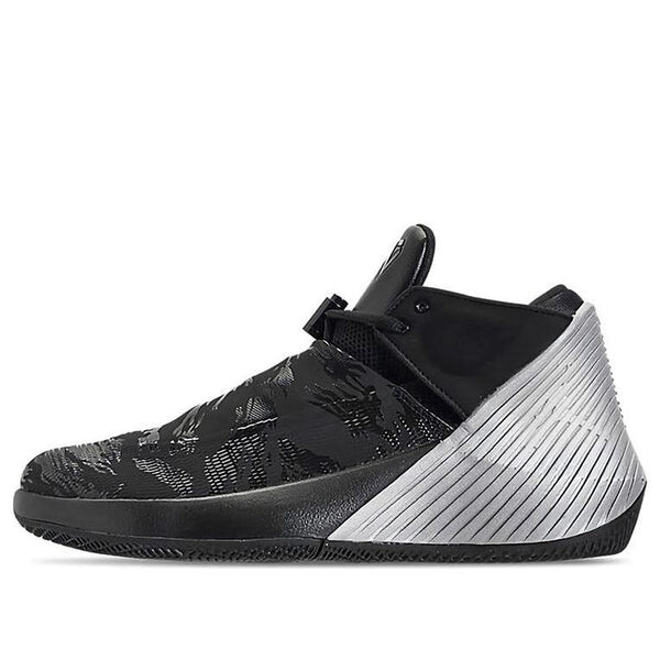 Кроссовки почему бы не zer0.1 low tb Air Jordan, черный
Кроссовки почему бы не zer0.1 low tb Air Jordan, черный