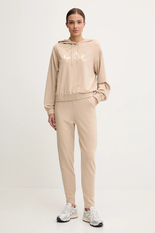 Спортивный костюм Ea7 Emporio Armani, бежевый
Спортивный костюм Ea7 Emporio Armani, бежевый