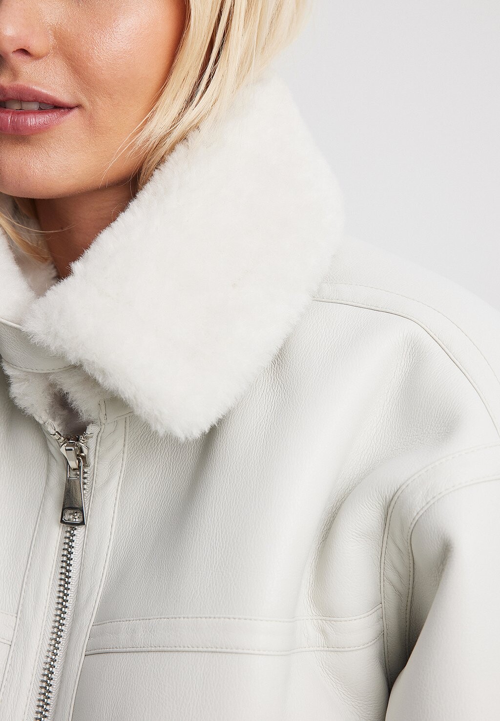 Демисезонная куртка KLASSISCHE BONDED NA-KD, белый
Демисезонная куртка KLASSISCHE BONDED NA-KD, белый