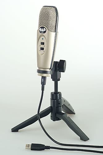 Студийный конденсаторный микрофон CAD U37 USB Condenser Microphone
Студийный конденсаторный микрофон CAD U37 USB Condenser Microphone