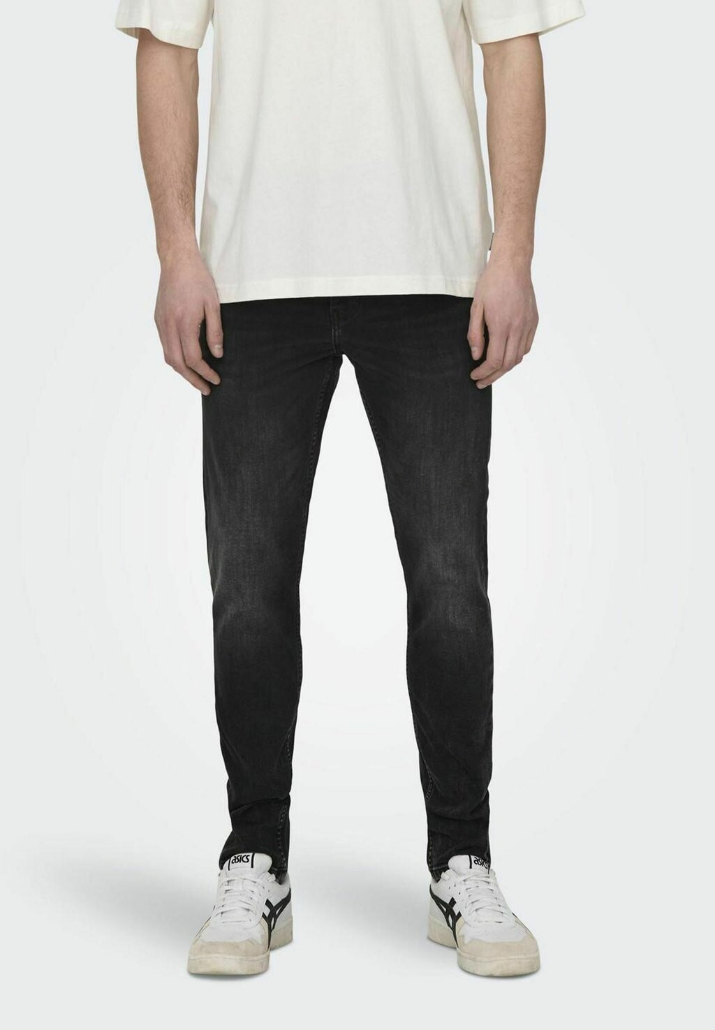 Джинсы узкого кроя Only & Sons, цвет washed black
Джинсы узкого кроя Only & Sons, цвет washed black